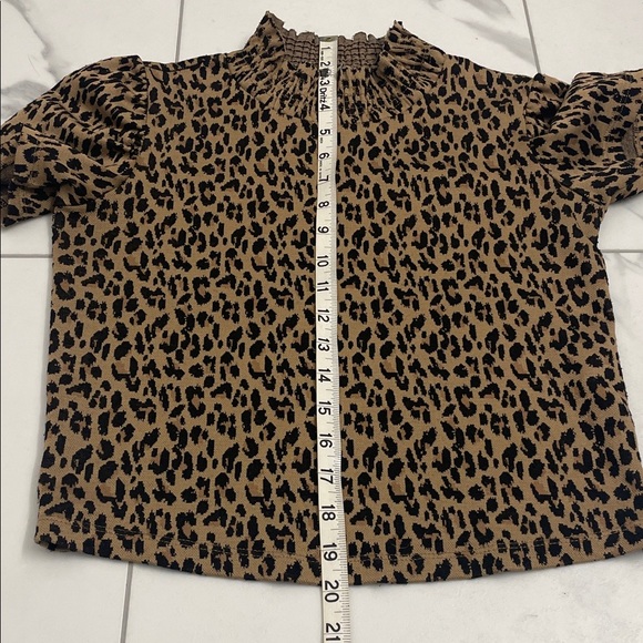 Zara Animal Print Black & Brown Smocked Neck Crop Top Puffed Short Sleeve Size S - Picture 3 of 10